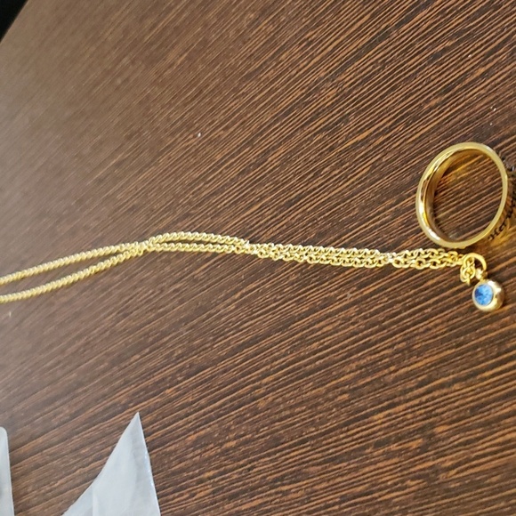 MJartoria Matching Necklaces, His & Hers Engraved Rhinestone Rings Set - Picture 8 of 13